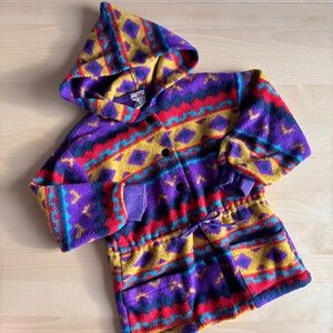 Vintage colourful polar vest size 5 kids.